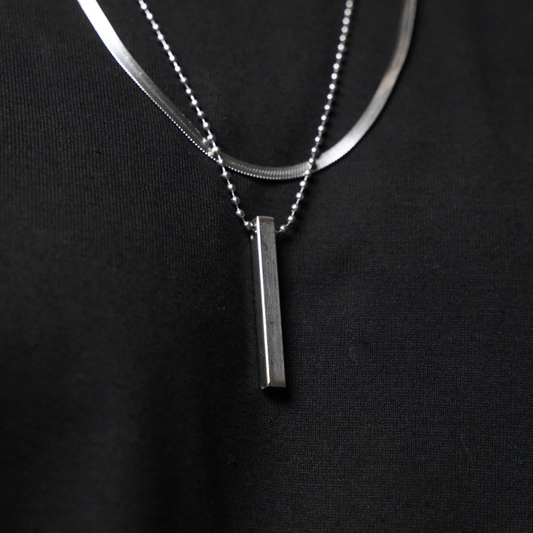 Bar Pendant with Stainless Steel Snack Chain